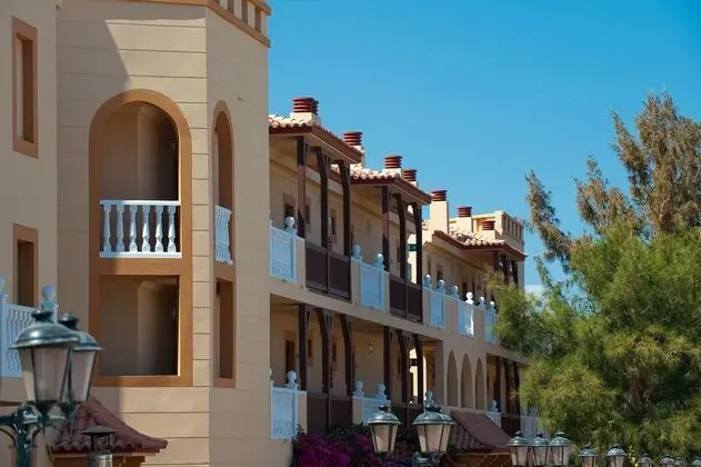 Elba Lucia Sport & Suite Hotel