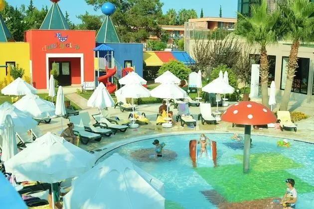 Eldar Resort Hotel - Havuz