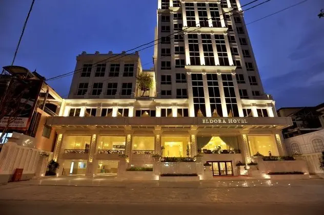 Eldora Hotel