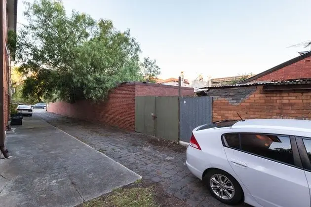 ELEANOR, 1BDR Fitzroy North Apartment