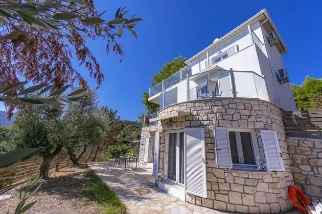 Villa Electra With Private Pool
