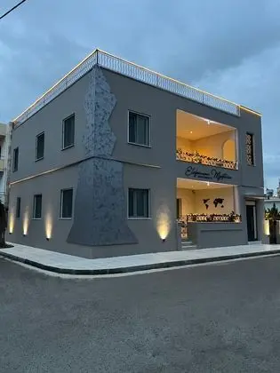 Elefsinian Mysteries Apartments - Öne Çıkan Resim