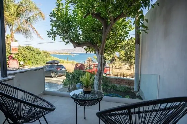 Eleftheria Suites