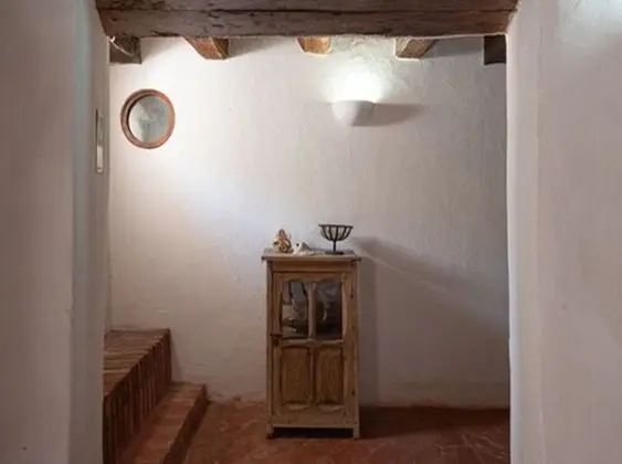 Elegant 1 Bedroom Near San Pedro Church - İç Mekan