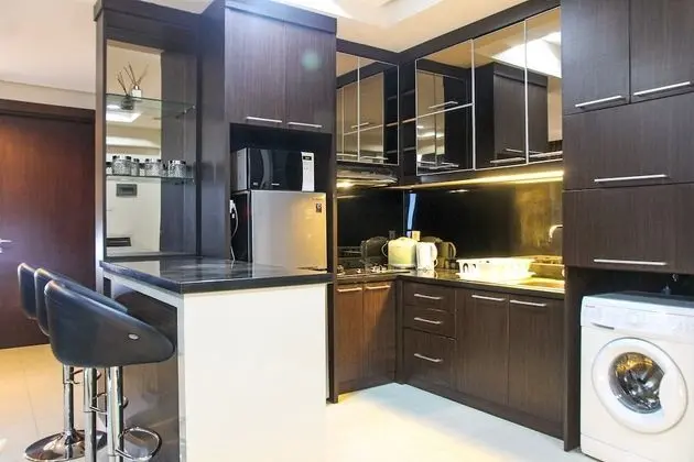 Elegant 1BR at Kemang Mansion Apartment - Mutfak