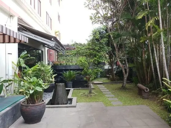 Elegant 2BR Apartment at Grand Setiabudi - Dış Mekan