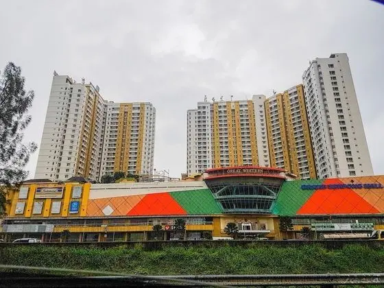 Elegant 2BR Apartment at Great Western Resort