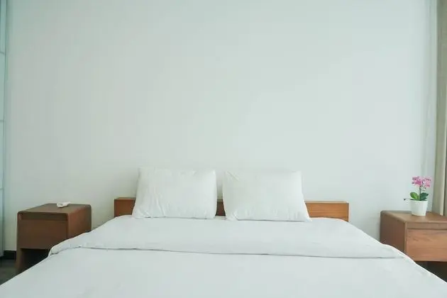 Elegant 2BR Apartment Veranda Residence @ Puri
