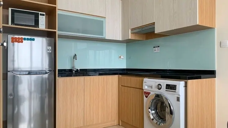 Elegant 2Br With Private Lift At Menteng Park Apartment - Mutfak
