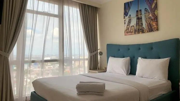 Elegant 2Br With Private Lift At Menteng Park Apartment - Oda