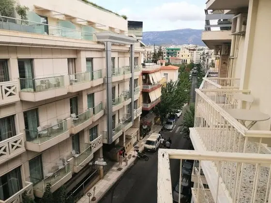 Elegant apartment in Acropolis