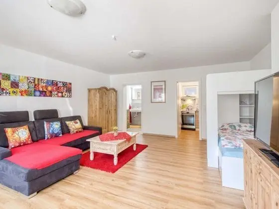 Elegant Apartment in Freiburg near Forest - Oda Düzeni