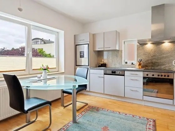 Elegant Apartment in Innsbruck near Golden Roof - Öne Çıkan Resim