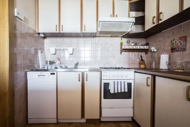 Elegant Apartment Market Square - Mutfak