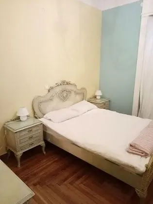 Elegant Apartment next to Archaeological Museum