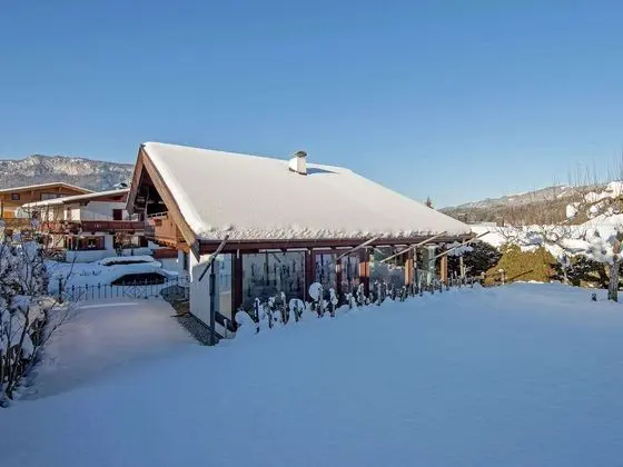 Elegant Apartment in Sankt Johann in Tyrol near Ski Slopes - Dış Mekan