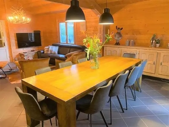 Elegant Chalet in Manhay With Sauna - Yerinde Yemek