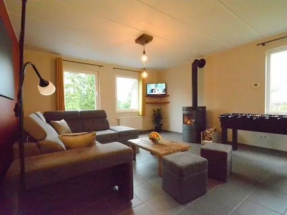 Elegant Child Friendly Villa in Berismenil near Forest - Oda Düzeni