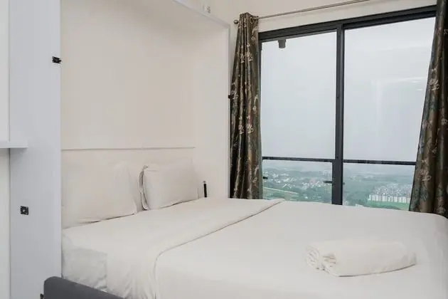 Elegant And Comfortable Studio Sky House Bsd Apartment