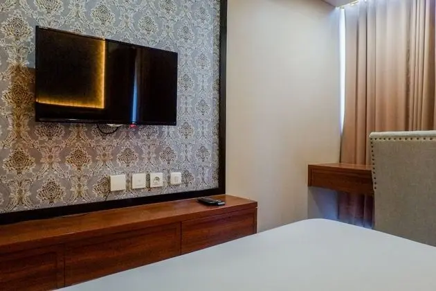 Elegant Cozy Studio Room Apartment at Tamansari Papilio - Dış Mekan