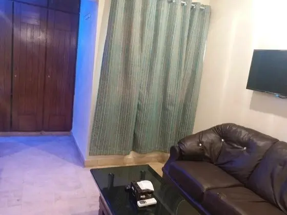 Elegant Guest House Karachi