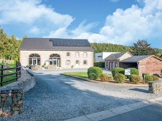 Elegant Holiday Home in Burnenville Belgium With Terrace - Öne Çıkan Resim