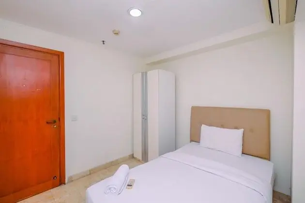 Elegant And Homey 3Br At Bona Vista Apartment