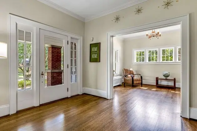 Elegant House with Patio in Greensboro - İç Mekan