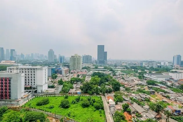 Elegant And Nice 2Br At L'Avenue Pancoran Apartment