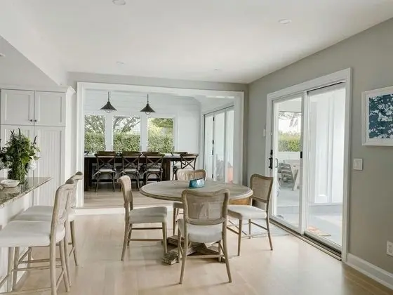 Elegant North Fork Beach Front w Heated Pool 90 min NYC - Oda