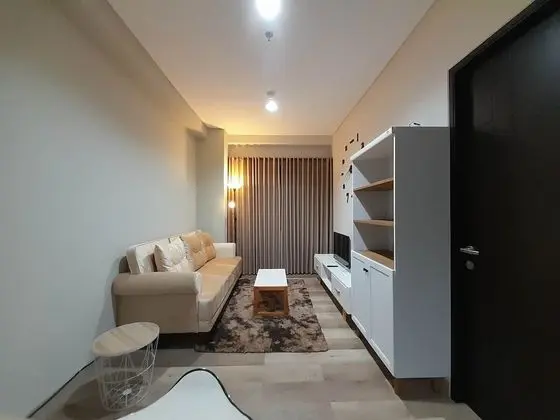 Elegant And Spacious 1Br At Patraland Amarta Apartment - Oda Düzeni
