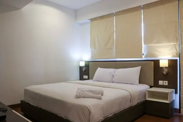 Elegant And Spacious 2Br At Apartment Simprug Park Residences - Oda