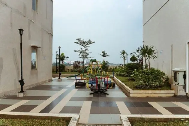Elegant Studio Apartment Margonda Residence 5
