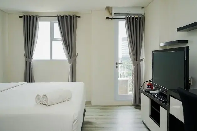 Elegant Studio At Bintaro Icon Apartment Near Bintaro Xchange Mall - Oda