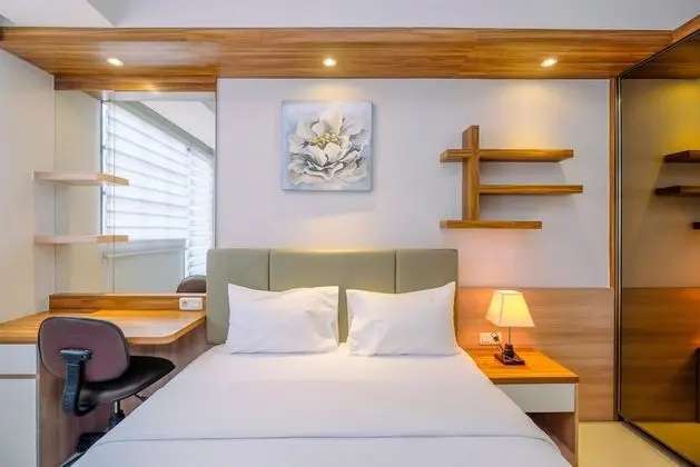 Elegant Studio At Evenciio Apartment Margonda