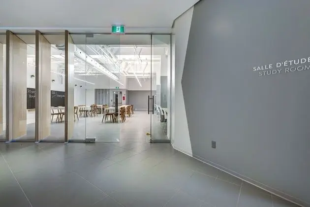 Elegant Studios and Apartments Montreal - Lobi