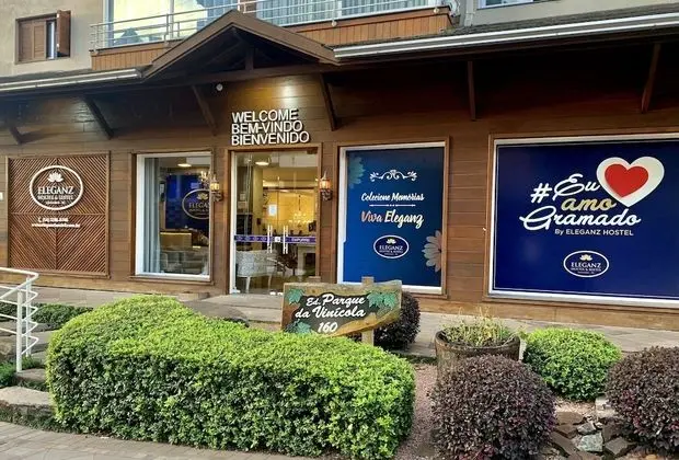 Eleganz Hostel & Suites