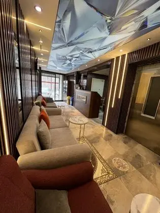 Elegrand Hotel