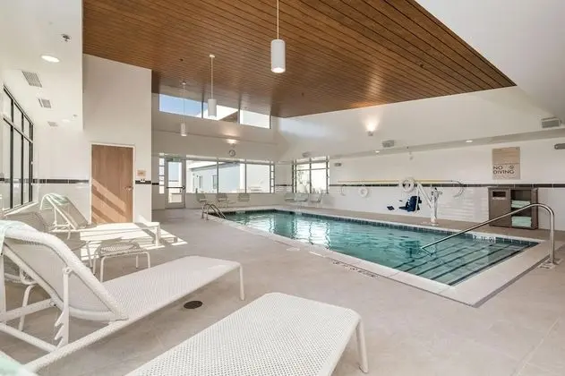 Element by Marriott Denver International Airport - Havuz