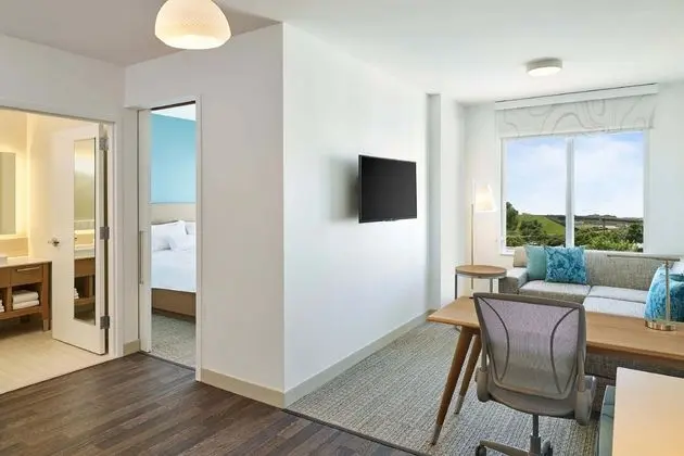 Element by Marriott Hampton Peninsula Town Center