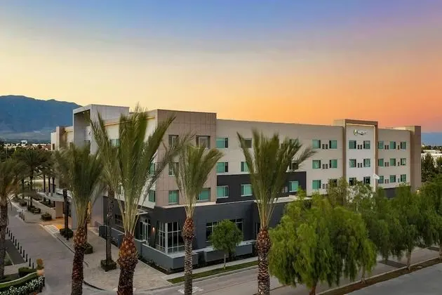 Element by Marriott Ontario - Dış Mekan