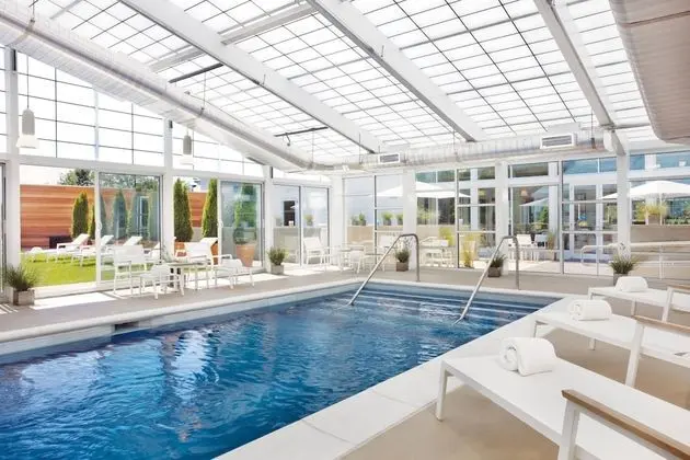 Element by Marriott Overland Park - Havuz