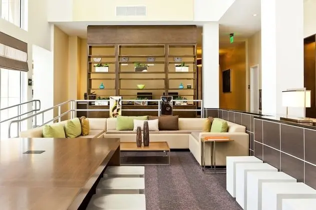 Element Miami Doral, a Marriott Hotel - Lobi