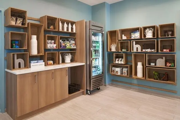 Element Orlando International Drive, a Marriott Hotel - Yerinde Yemek