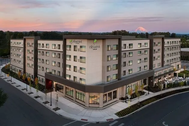 Element Seattle Sea-Tac Airport, a Marriott Hotel