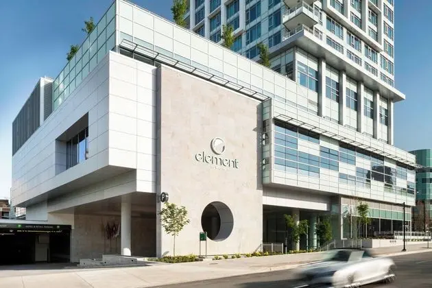 Element Vancouver Metrotown - Öne Çıkan Resim