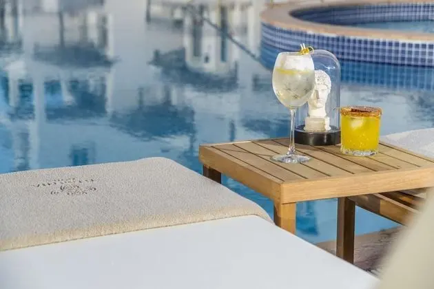 Elementa Boutique Hotel - Havuz