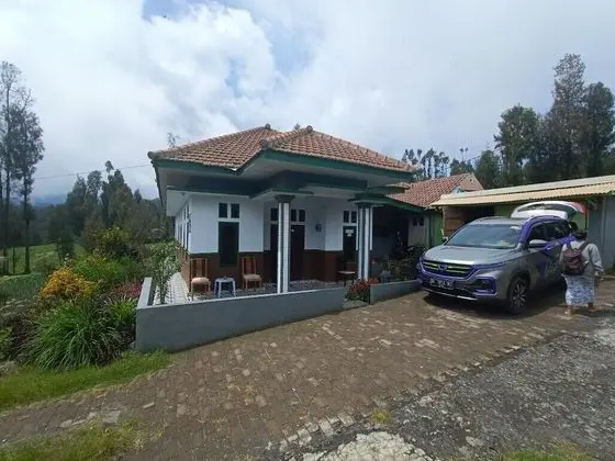 Elen Homestay by WizZeLa