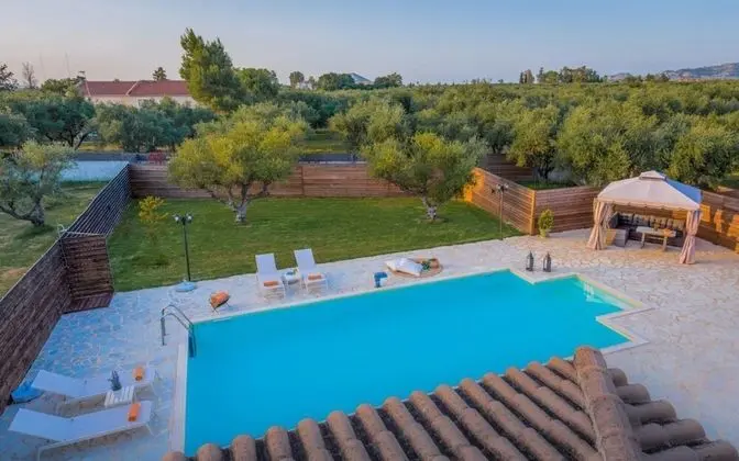 Eleni s Family Villa - Eleni s Family Villa