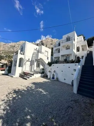 Elenis Studios & Apartments - Dış Mekan